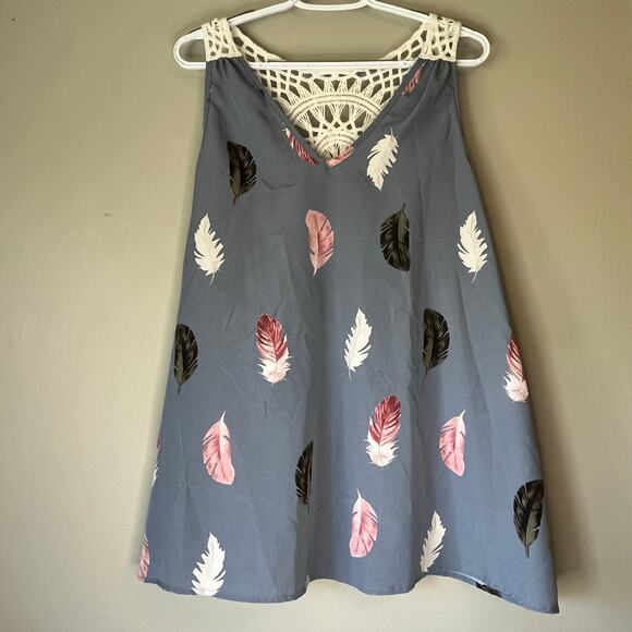 Shein Curve Bluish Gray Feather Print Tank Top Size 2XL - Picture 10 of 10